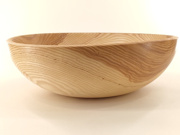 Misa drewniana z jednego kawałka jesionu