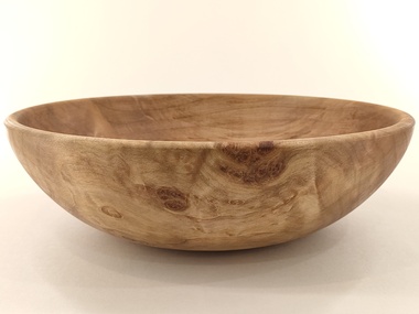 Misa z jednego kawałka klonu z czeczotą