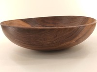 Wyjątkowa misa z jednego kawałka orzecha włoskiego