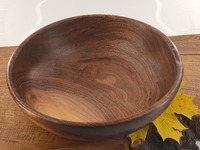 Misa drewniana z jednego kawałka orzecha włoskiego