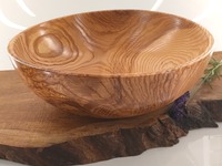 Duża misa z twardego jesionu dekoracyjna i funkcjonalna