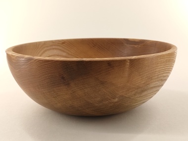 Drewniana misa ze starego jesionu