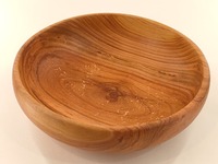Drewniana misa z jednego kawałka czereśni