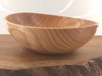 Misa z dębu dekoracyjna, stabilna i praktyczna