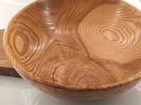 Duża misa z twardego jesionu dekoracyjna i funkcjonalna