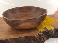 Misa drewniana z jednego kawałka orzecha włoskiego