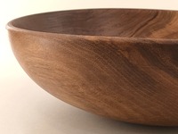 Wyjątkowa misa z jednego kawałka orzecha włoskiego