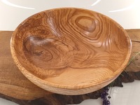 Duża misa z twardego jesionu dekoracyjna i funkcjonalna